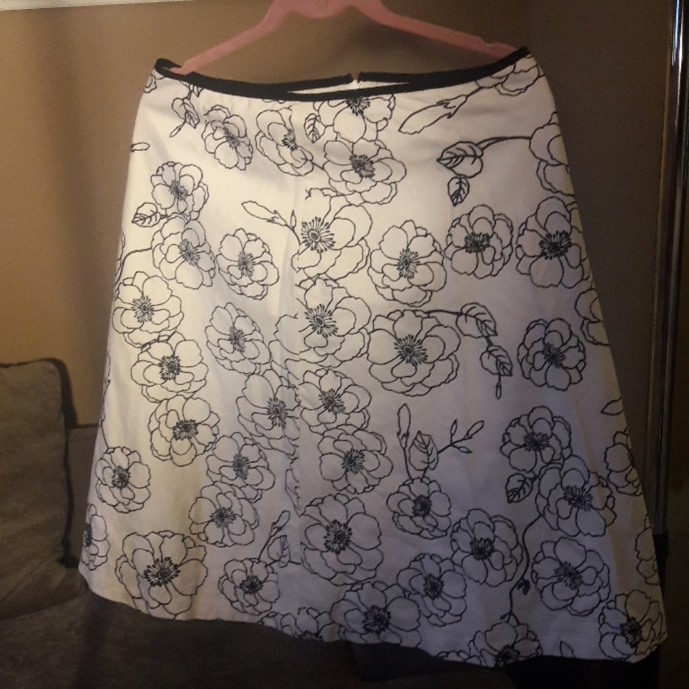 A line skirt